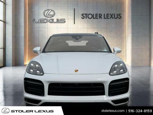 2022 Porsche Cayenne GTS