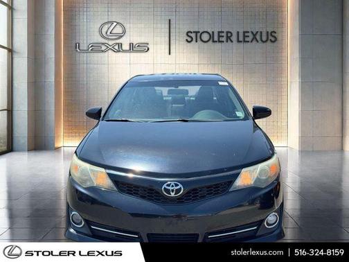 Attitude Black Metallic 2014 Toyota Camry SE