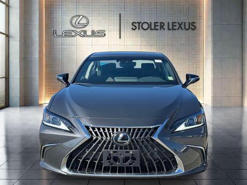 2022 Lexus ES 350 Base