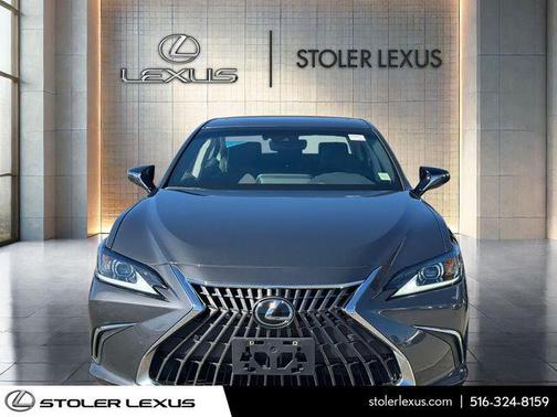 2022 Lexus ES 350 Base