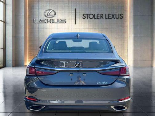 2022 Lexus ES 350 Base