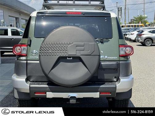 2012 Toyota FJ Cruiser Base
