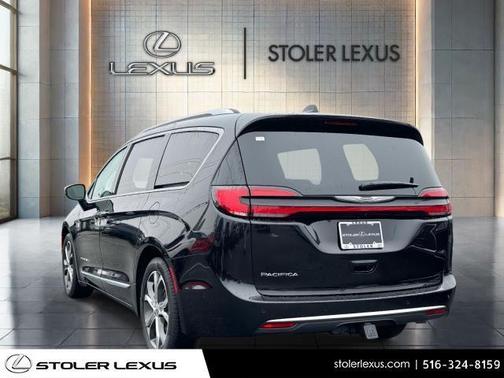 2022 Chrysler Pacifica L