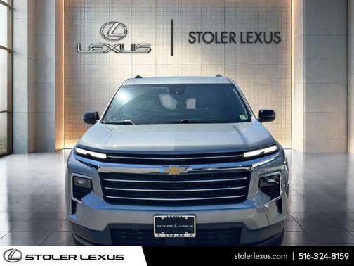 Sterling Gray Metallic 2024 Chevrolet Traverse LT