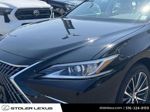 2022 Lexus ES 350 Base