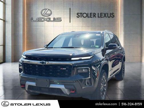 Mosaic Black Metallic 2025 Chevrolet Traverse AWD Z71