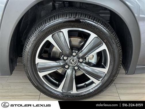 2025 Lexus UX 300h Base