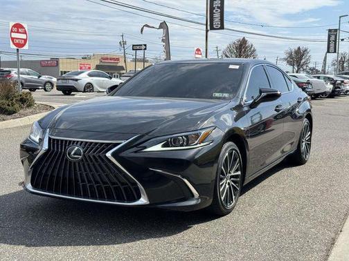 Caviar 2024 Lexus ES 300h Base