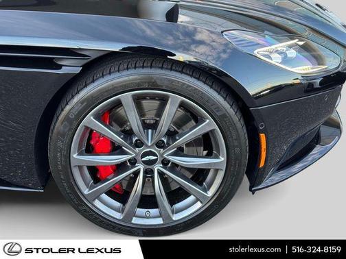 2018 Aston Martin DB11 Base