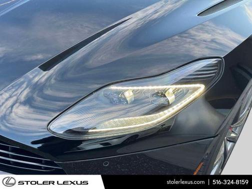 2018 Aston Martin DB11 Base