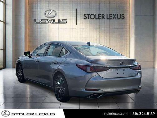 2022 Lexus ES 350 Base