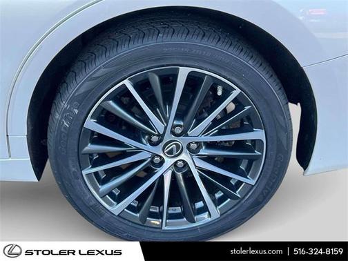 2023 Lexus ES 250 Base