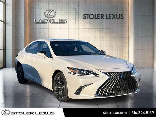 2023 Lexus ES 250 Base
