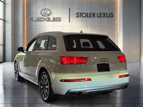 2019 Audi Q7 45 Premium