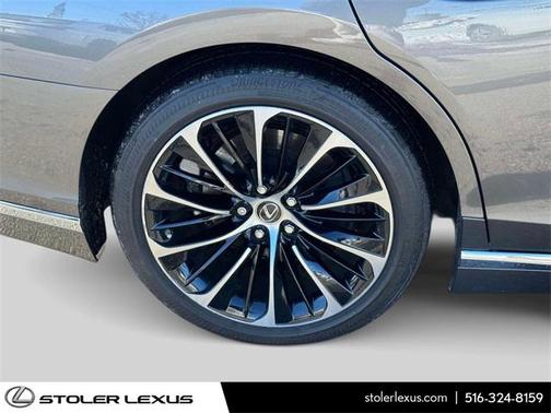 2022 Lexus LS 500 Base