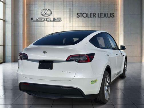 Pearl White Multi-Coat 2023 Tesla Model Y Long Range Dual Motor All-Wheel Drive