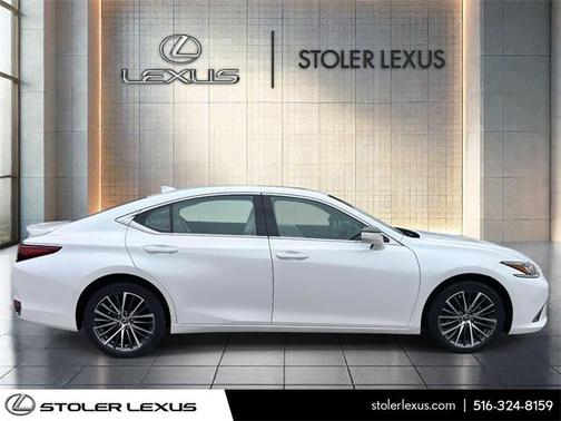 2023 Lexus ES 250 Base
