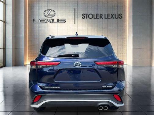 2023 Toyota Highlander XSE