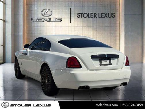 English White 2017 Rolls-Royce Wraith