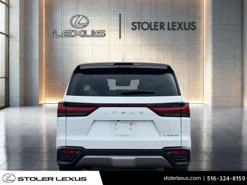 2022 Lexus LX 600 Luxury