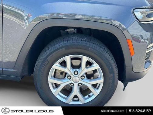 Baltic Gray Metallic Clearcoat 2023 Jeep Grand Cherokee Limited