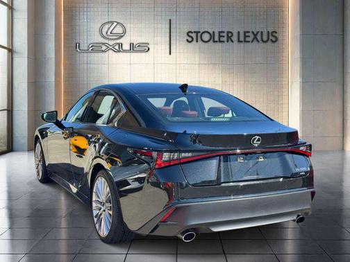 2022 Lexus IS 300 Base