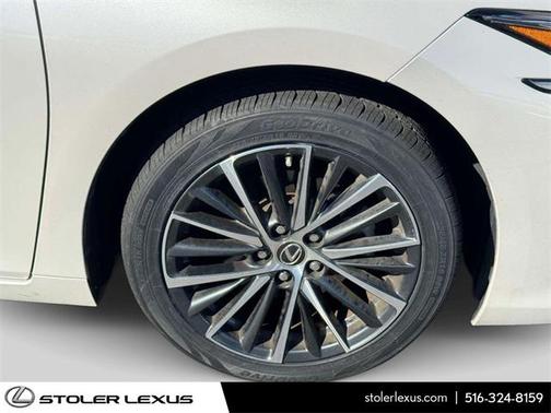 2023 Lexus ES 350 Base