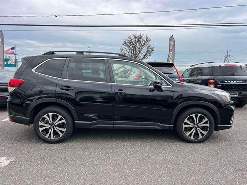 Crystal Black Silica 2021 Subaru Forester Limited