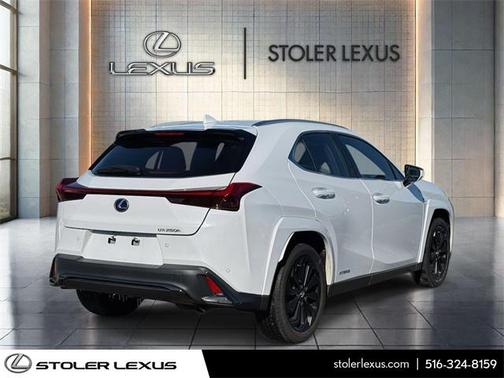 2022 Lexus UX 250h F Sport