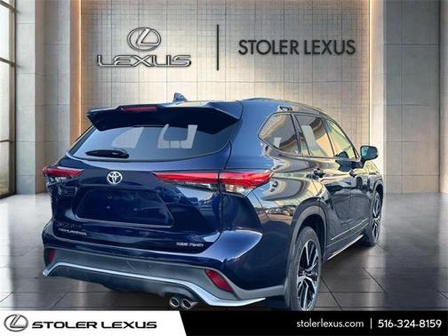 2022 Toyota Highlander XSE
