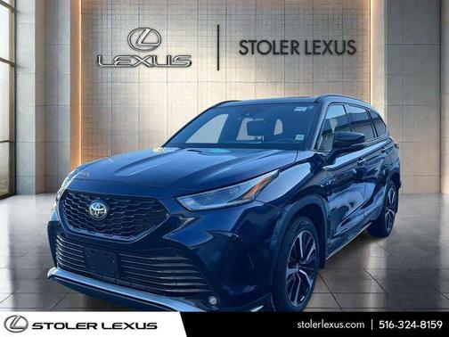 2022 Toyota Highlander XSE