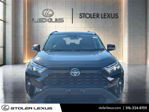 2022 Toyota RAV4 Hybrid XLE Premium