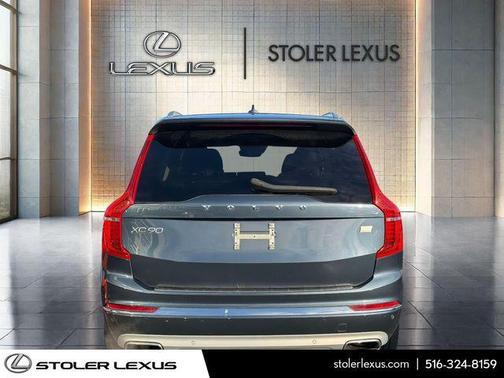 2021 Volvo XC90 Recharge Plug-In Hybrid T8 Inscription 7 Passenger