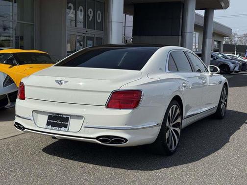 2021 Bentley Flying Spur V8