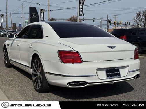 2021 Bentley Flying Spur V8
