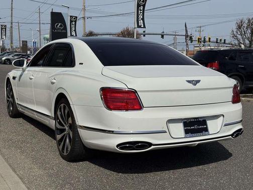 2021 Bentley Flying Spur V8