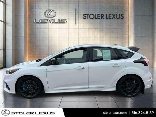 2017 Ford Focus RS Base