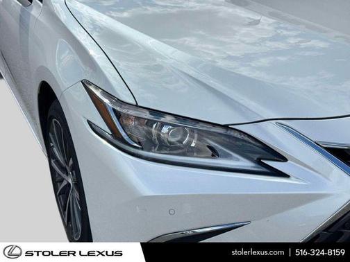 Eminent White Pearl 2025 Lexus ES 350 Base