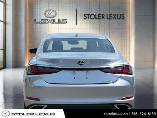 2022 Lexus ES 350 Base
