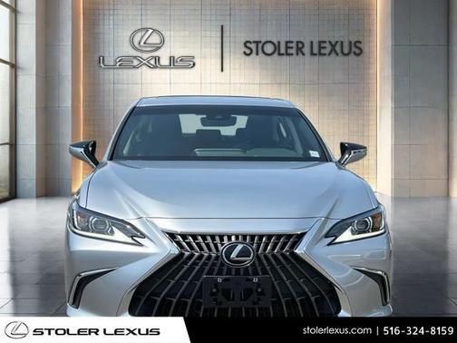 2022 Lexus ES 350 Base