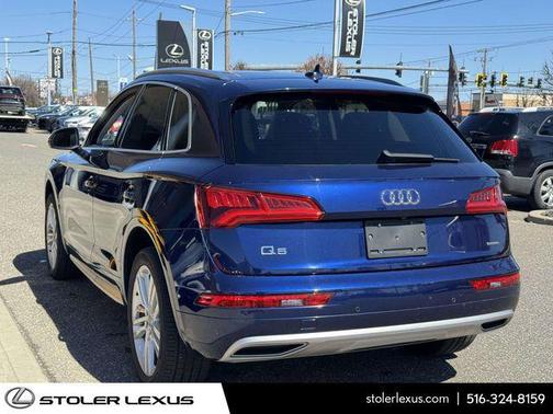 Navarra Blue Metallic 2019 Audi Q5 2.0T Premium Plus