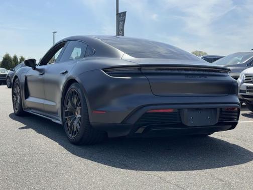 2023 Porsche Taycan GTS