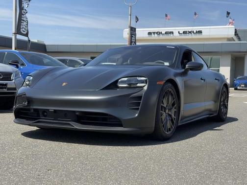 2023 Porsche Taycan GTS