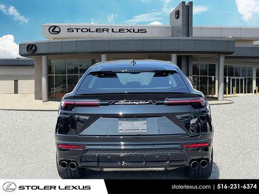 2021 Lamborghini Urus Base
