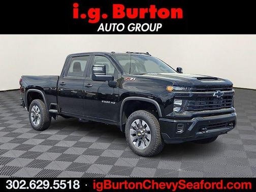 Black 2026 Chevrolet Silverado 2500 Custom