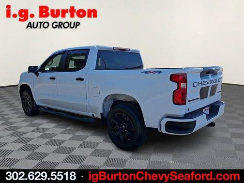 Summit White 2024 Chevrolet Silverado 1500 Custom