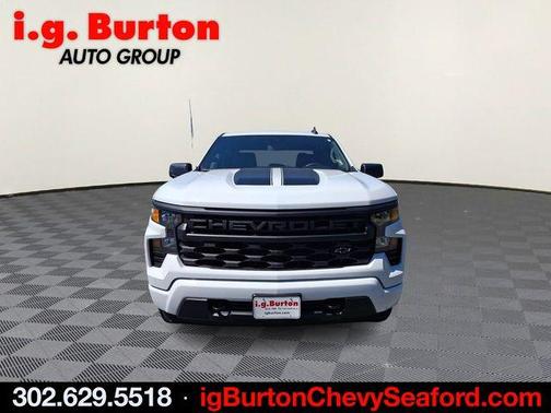 Summit White 2024 Chevrolet Silverado 1500 Custom