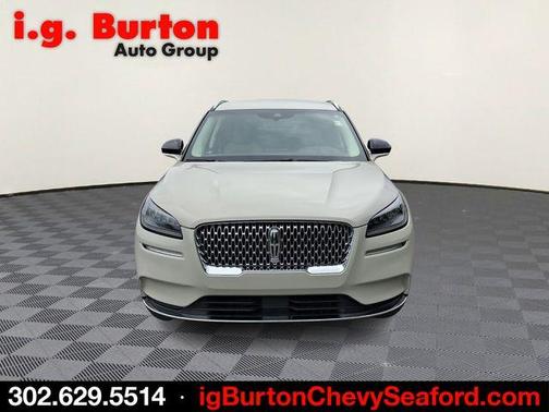 Pearl Metallic 2022 Lincoln Corsair Standard