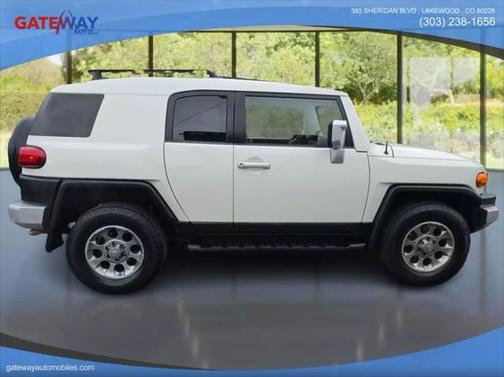 2013 Toyota FJ Cruiser Base