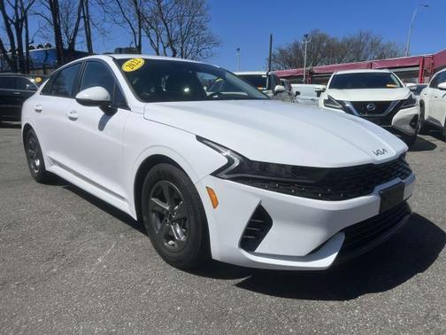 2022 Kia K5 LXS
